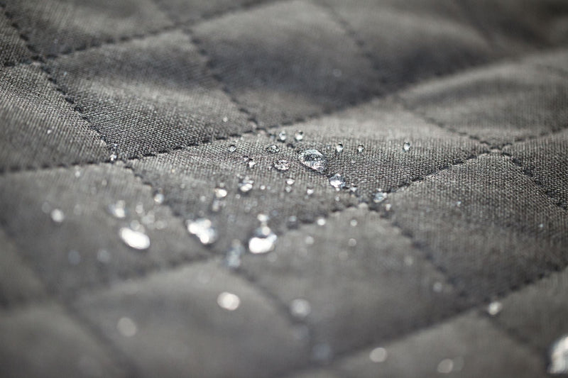 Capa XG Bancos Traseiros 2 Em 1 Kong Travel Para Cachorro - New York Pets