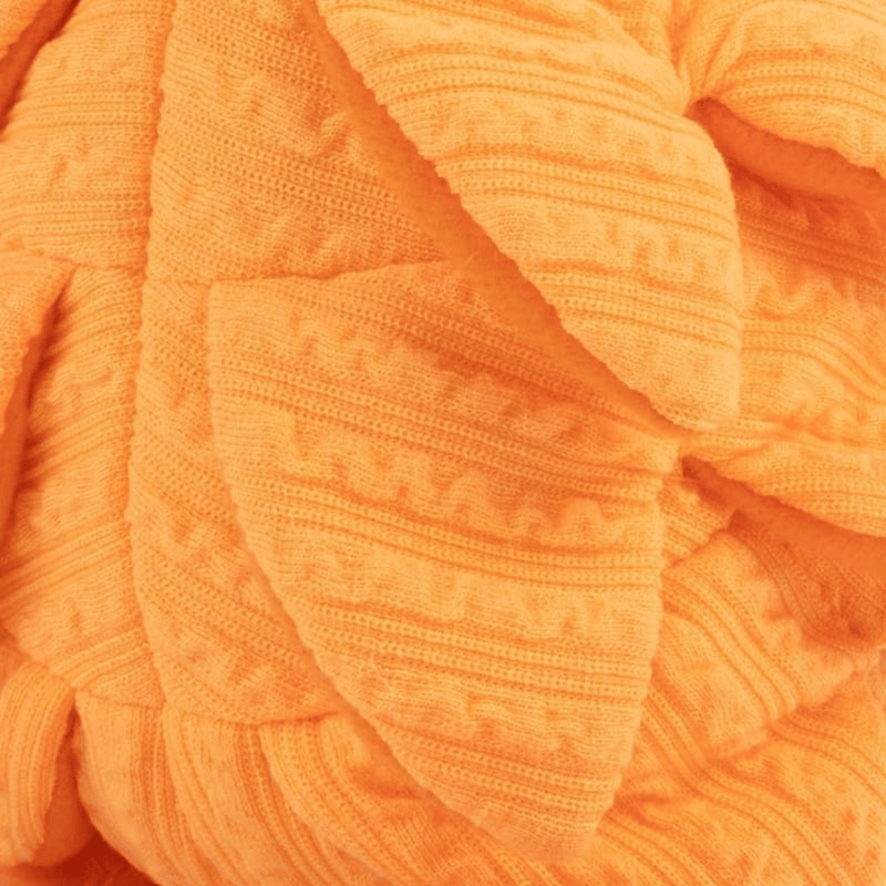 KONG Pelúcia Layerz Forage – Pelúcia Galinha para Cachorro - New York Pets
