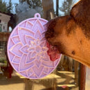 Tapete de Lamber Lotus eMat - Sodapup - New York Pets